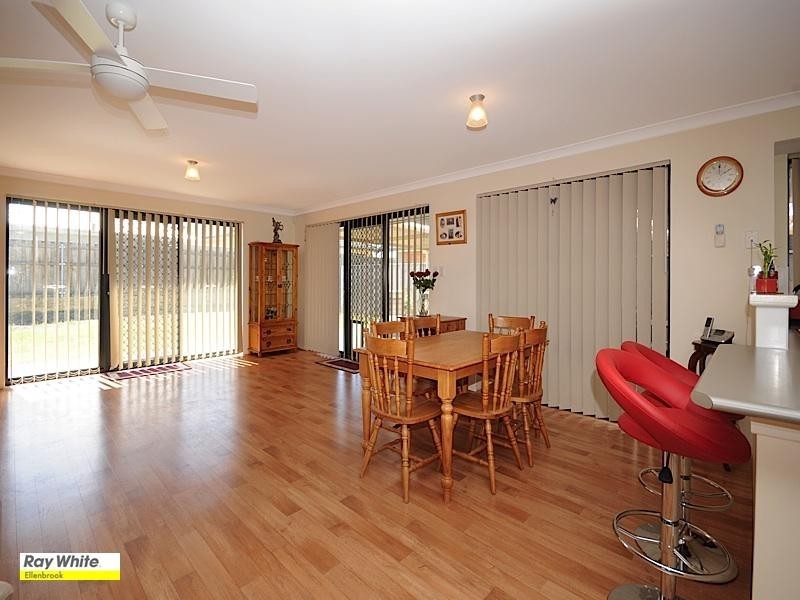 1 Velvick Pass, Ellenbrook WA 6069