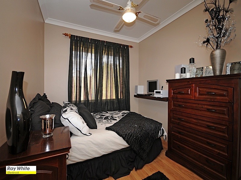 44 Kangaroo Entrance, Stratton WA 6056