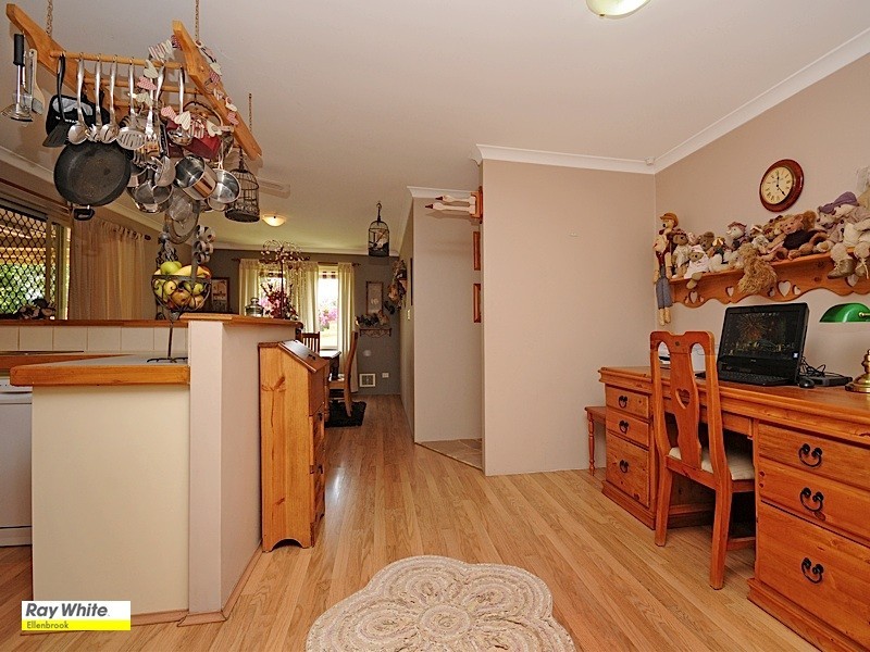 44 Kangaroo Entrance, Stratton WA 6056