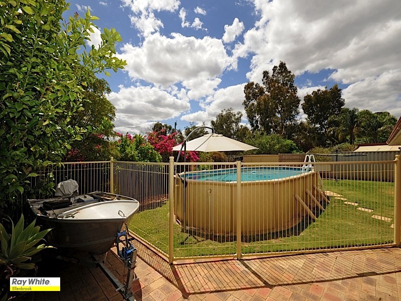 44 Kangaroo Entrance, Stratton WA 6056