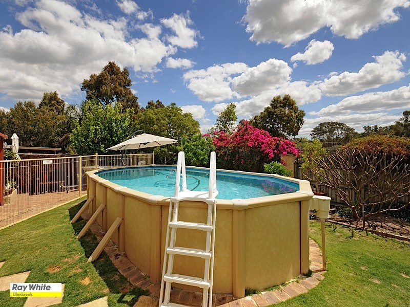 44 Kangaroo Entrance, Stratton WA 6056