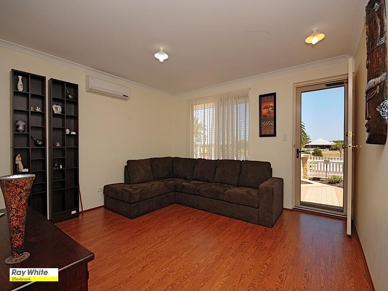 30 Birkett Circle, Ellenbrook WA 6069