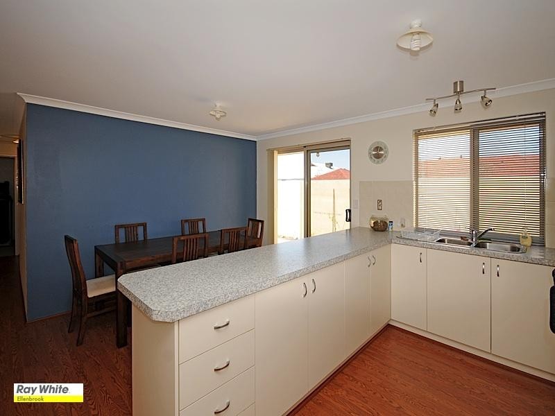 30 Birkett Circle, Ellenbrook WA 6069
