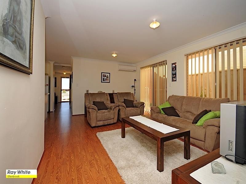 30 Birkett Circle, Ellenbrook WA 6069