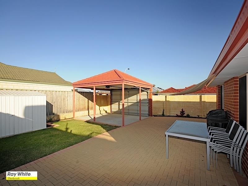 30 Birkett Circle, Ellenbrook WA 6069