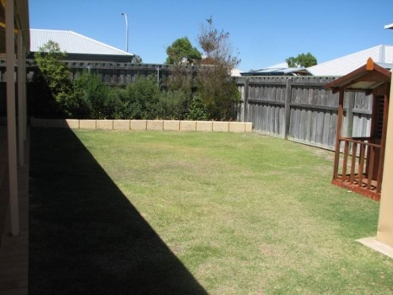 3 Rocklea Crescent, Ellenbrook WA 6069