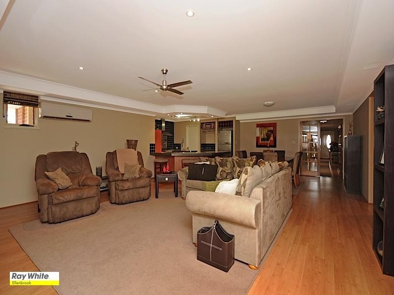 137 Railway Parade, Upper Swan WA 6069