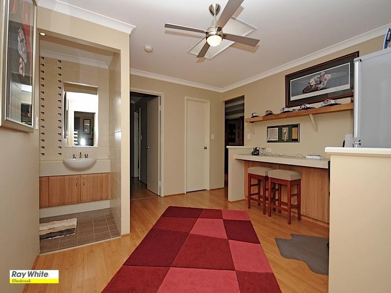 137 Railway Parade, Upper Swan WA 6069