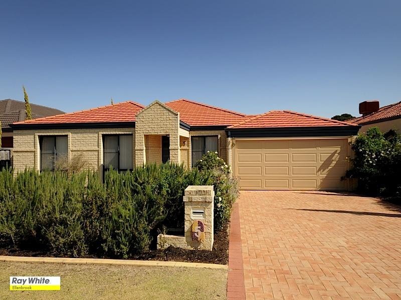5 Bellini Avenue, Ellenbrook WA 6069