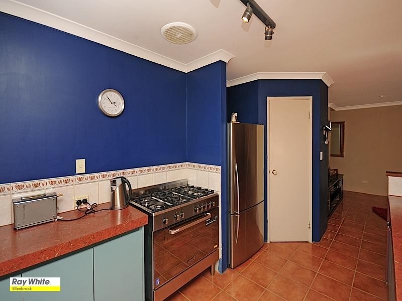 5 Bellini Avenue, Ellenbrook WA 6069