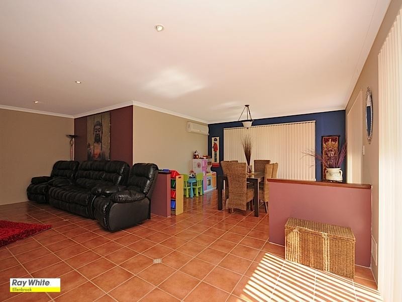 5 Bellini Avenue, Ellenbrook WA 6069