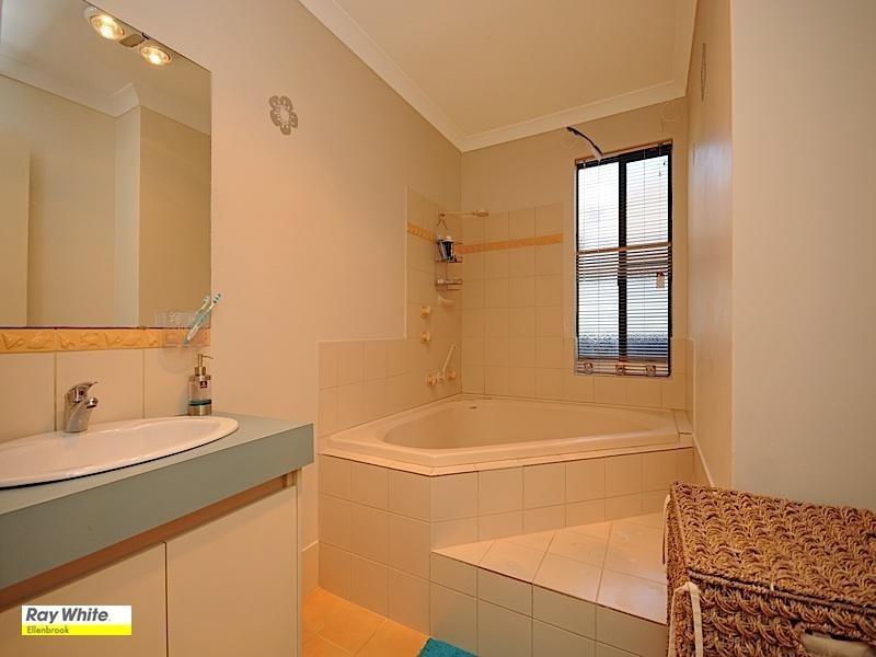 5 Bellini Avenue, Ellenbrook WA 6069