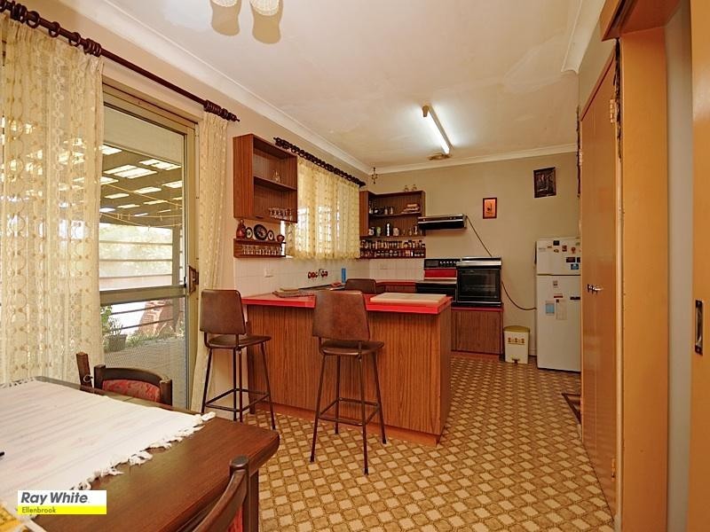 224 Morley Drive, Eden Hill WA 6054