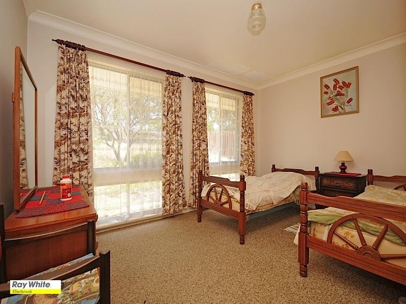 224 Morley Drive, Eden Hill WA 6054