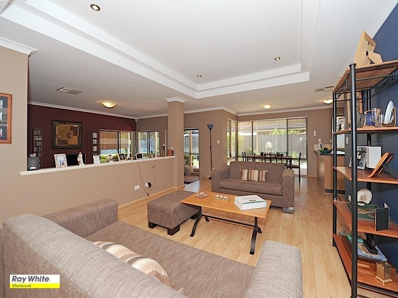 5 Kalgan Court, Ellenbrook WA 6069