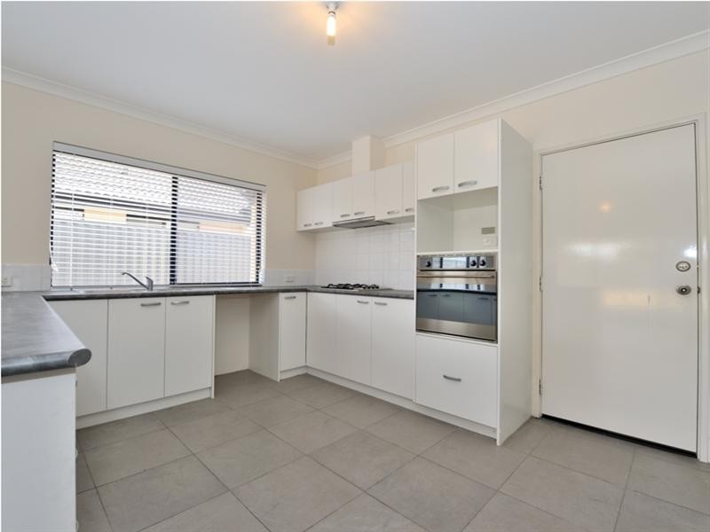 5 Tondoon Bend, Aveley WA 6069