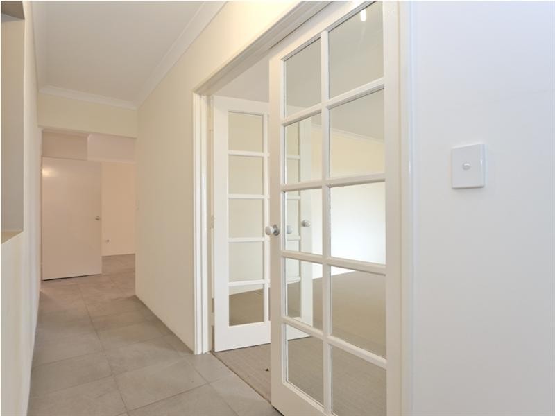 5 Tondoon Bend, Aveley WA 6069