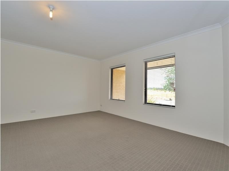 5 Tondoon Bend, Aveley WA 6069