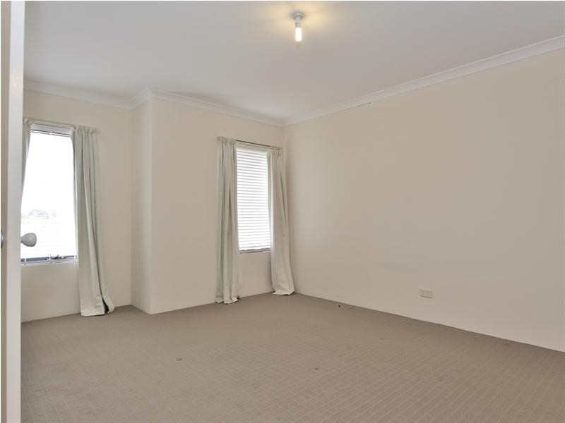 5 Tondoon Bend, Aveley WA 6069