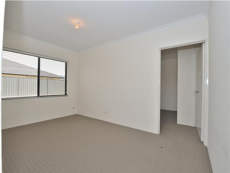 5 Tondoon Bend, Aveley WA 6069