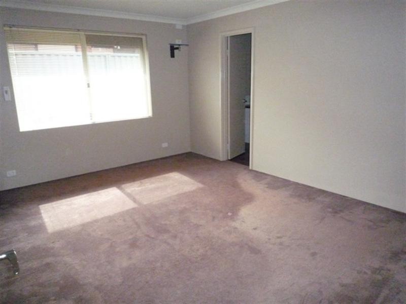11 Travers Way, Aveley WA 6069