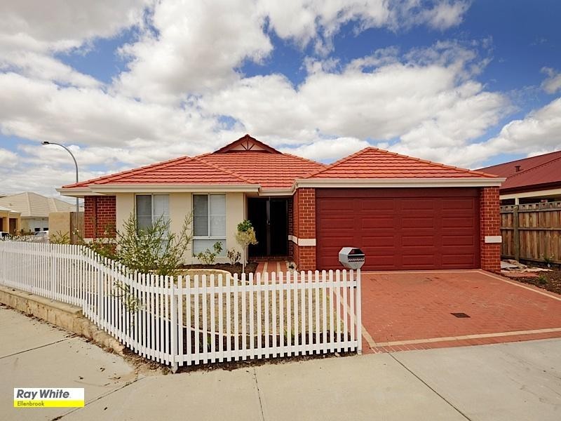 9 Everard Avenue, Ellenbrook WA 6069