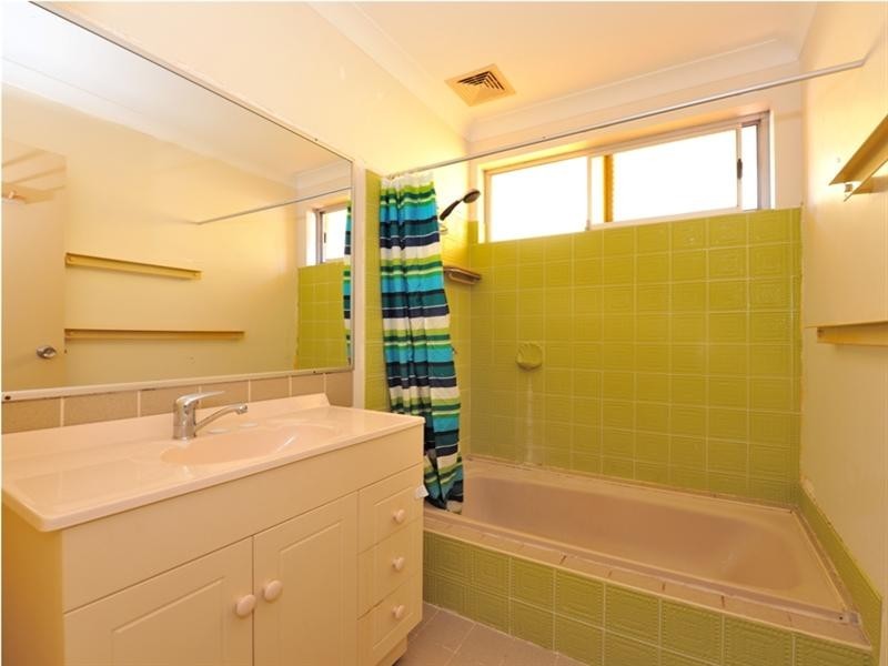 33 Gillam Way, Beechboro WA 6063