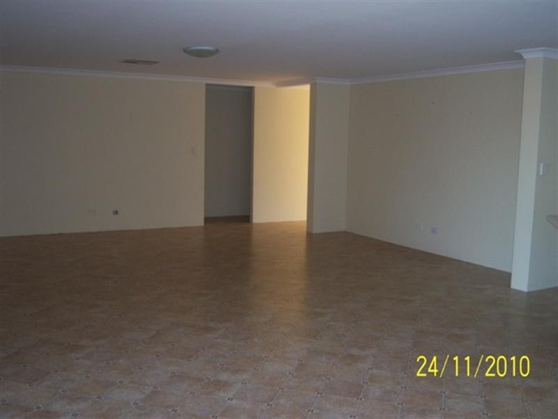 10 Stowe Link, Aveley WA 6069