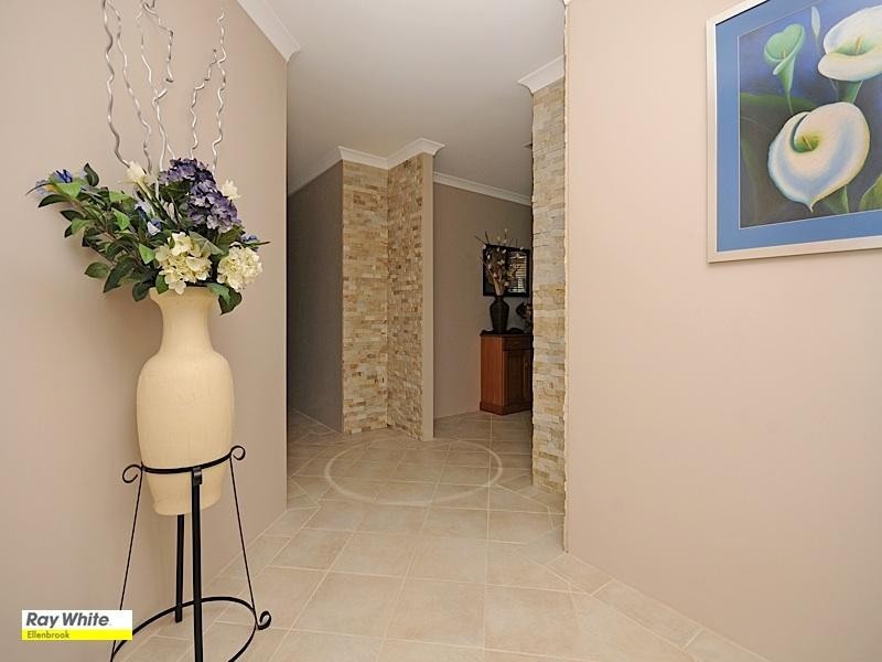 58 Fantail Crescent, Ellenbrook WA 6069