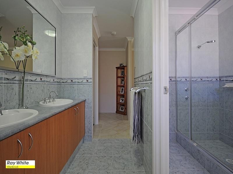 58 Fantail Crescent, Ellenbrook WA 6069