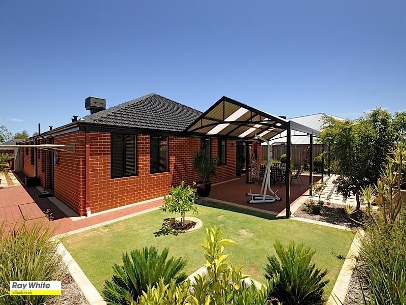 58 Fantail Crescent, Ellenbrook WA 6069