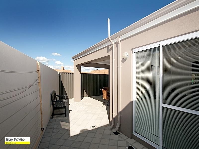 22 Hirani Link, Aveley WA 6069