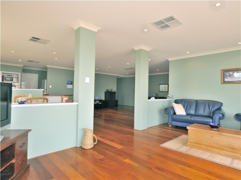 22 Arbor Drive, Ellenbrook WA 6069