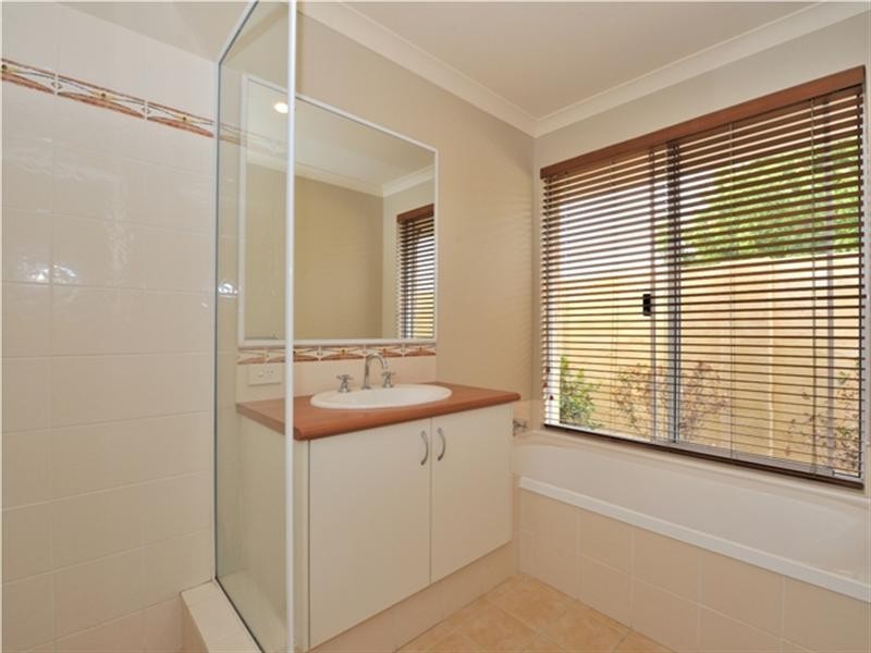 22 Arbor Drive, Ellenbrook WA 6069