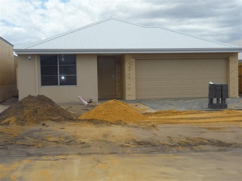 14 Coldstream Pass, Ellenbrook WA 6069