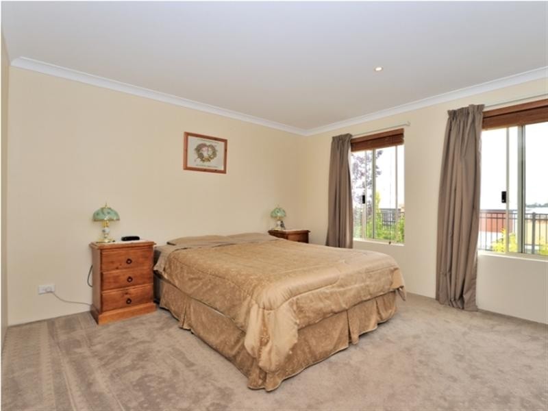 52 Elmina Avenue, Ellenbrook WA 6069