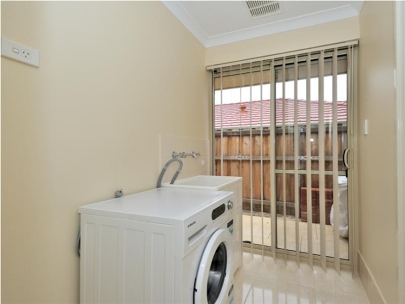 52 Elmina Avenue, Ellenbrook WA 6069