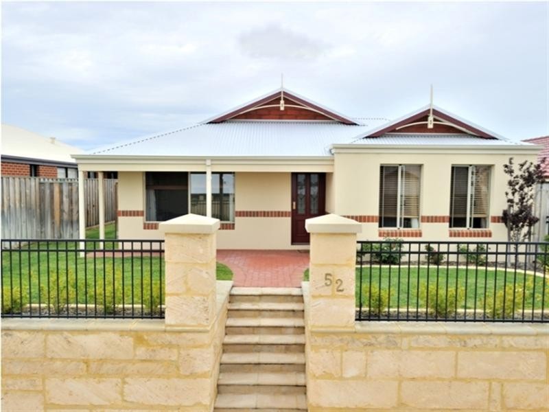52 Elmina Avenue, Ellenbrook WA 6069