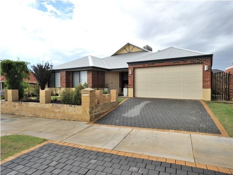 24 Brookmount Drive, Ellenbrook WA 6069