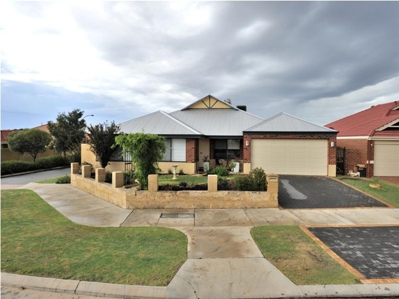 24 Brookmount Drive, Ellenbrook WA 6069