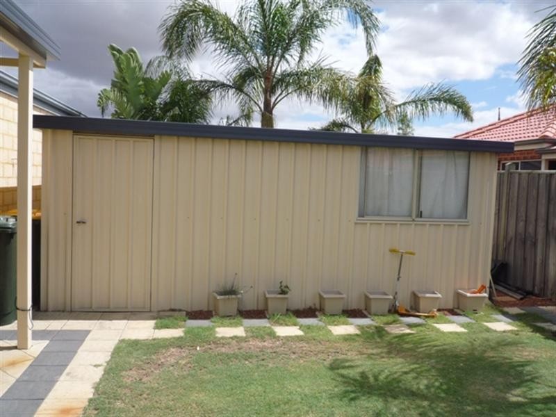 358 Vines Avenue, The Vines WA 6069