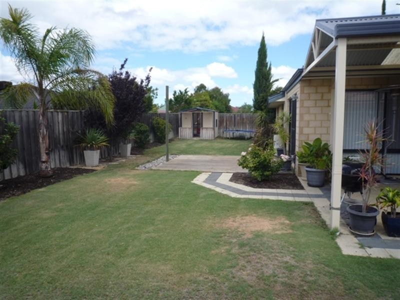 358 Vines Avenue, The Vines WA 6069
