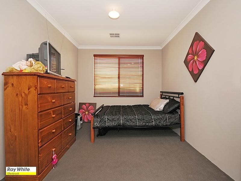 26 Nouveau Turn, Aveley WA 6069