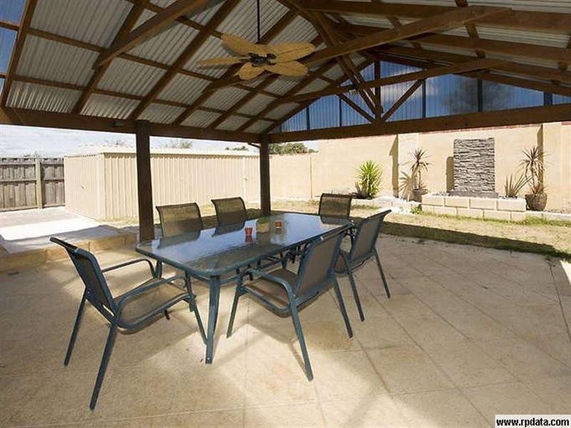 105 Granesse Drive, Ellenbrook WA 6069