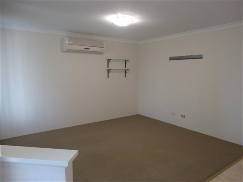 2 Two Rivers Loop, Ellenbrook WA 6069