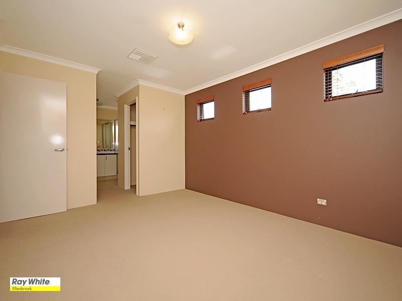 57 Safford Avenue, Aveley WA 6069