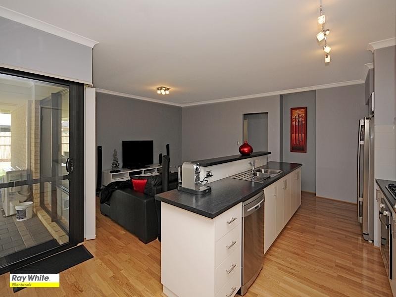 8 Guraga Terrace, Ellenbrook WA 6069