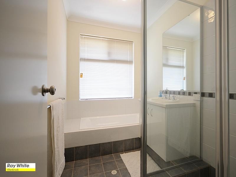 8 Guraga Terrace, Ellenbrook WA 6069