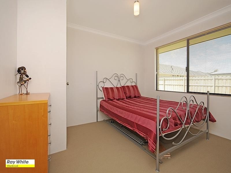 8 Guraga Terrace, Ellenbrook WA 6069