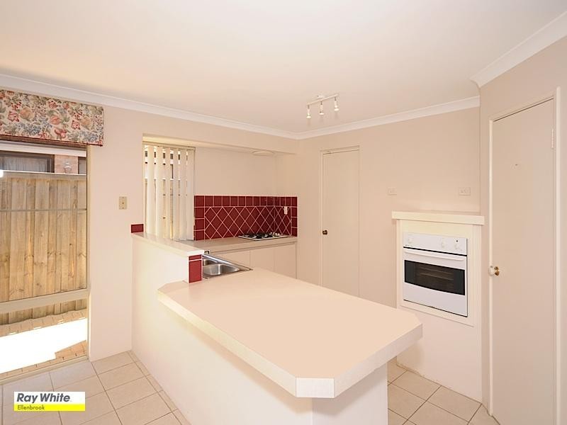 61 San Lorenzo Boulevard, Ellenbrook WA 6069